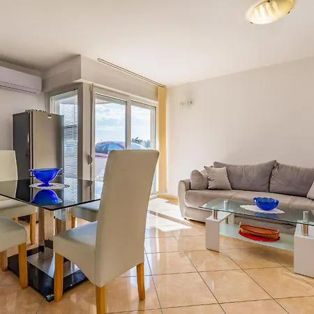 Apartamento 2 Bedroom Gorgeous In