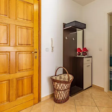 2 Bedroom Gorgeous In
